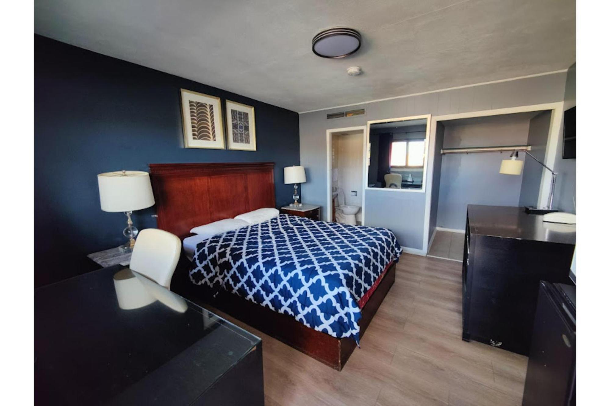 Oyo Hotel Edgebrook Chicago North Shore Экстерьер фото